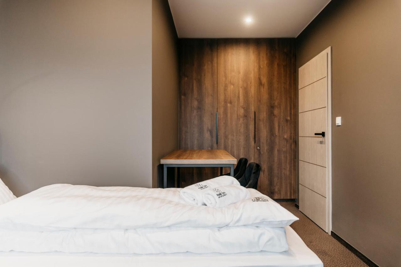Apartamenty Park City Ostrów Wielkopolski Exteriér fotografie