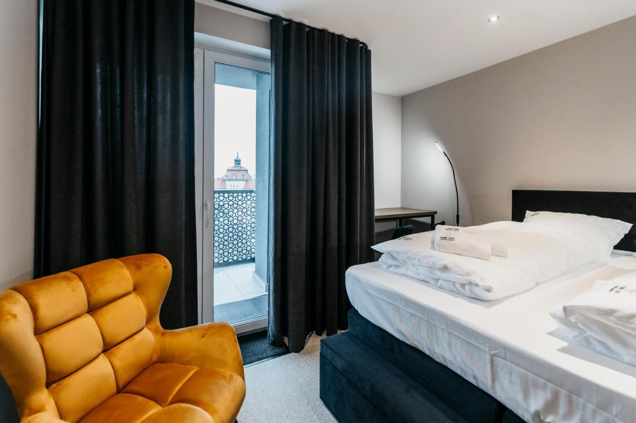 Apartamenty Park City Ostrów Wielkopolski Exteriér fotografie